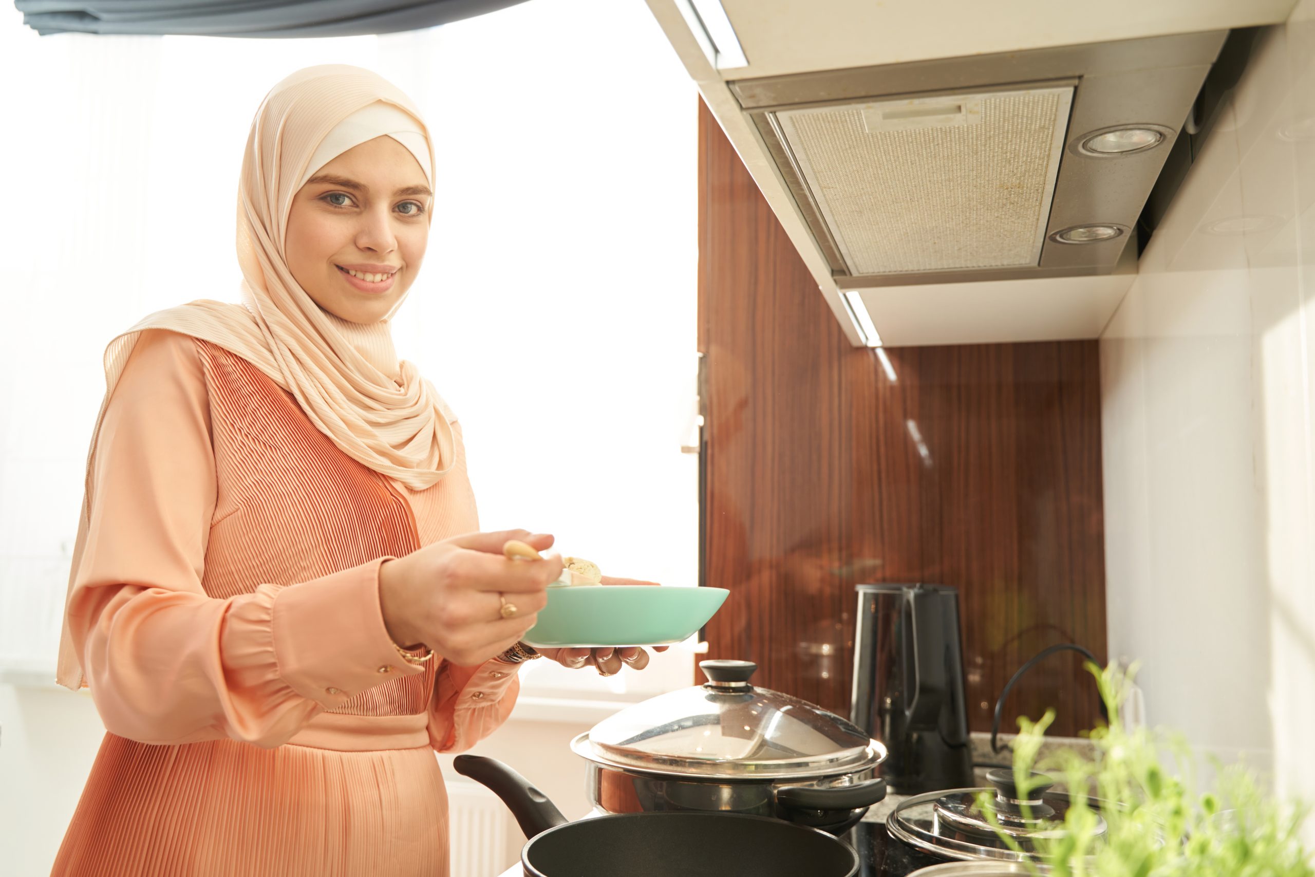 Creating a Zabiha-Friendly Kitchen: Essentials for Halal Meals: