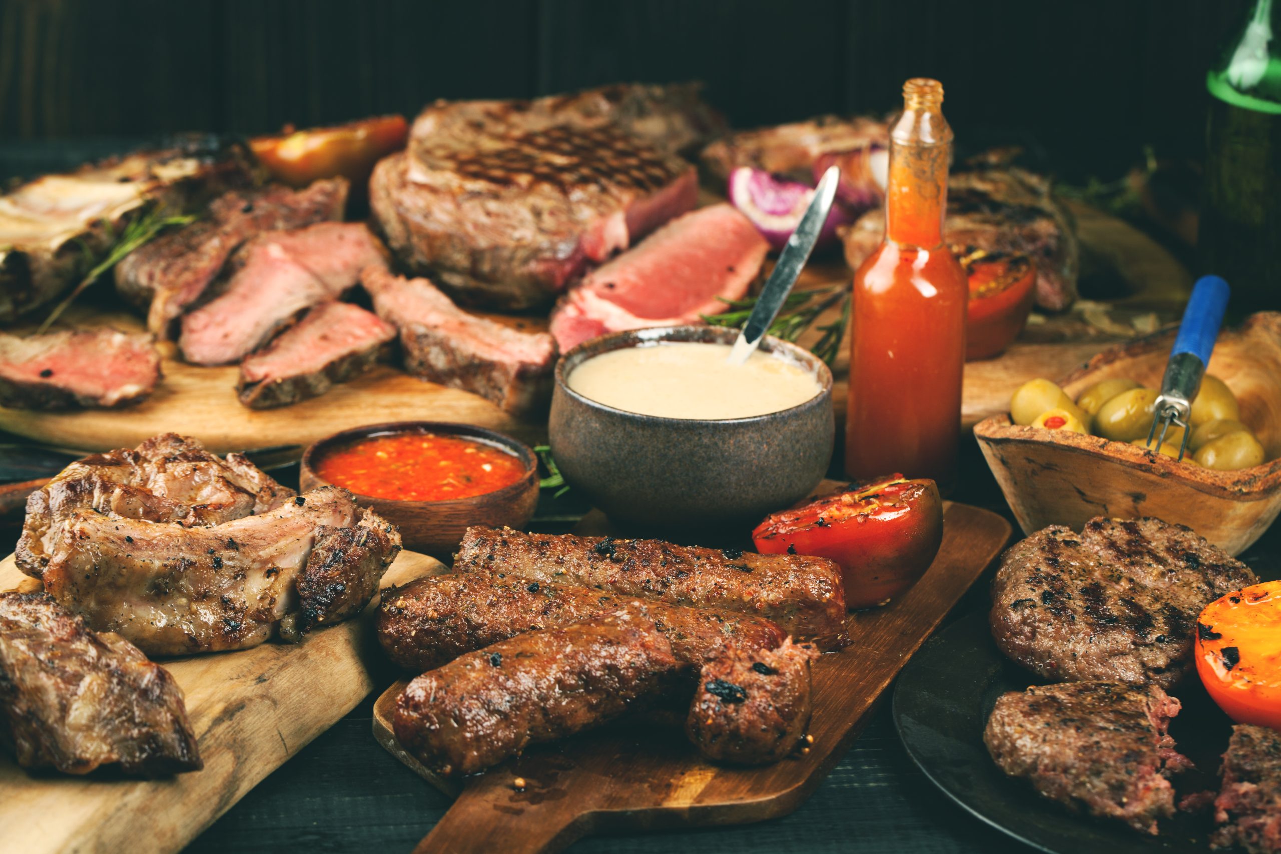 Zabiha Meat Platters: A Perfect Feast for Family Gatherings: