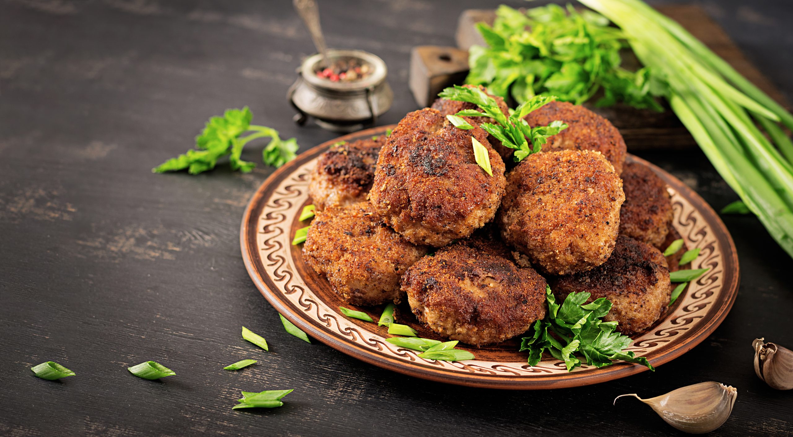 Wholesome Zabiha: Tasty Low-Fat Meat Dishes for a Health-Conscious Diet: