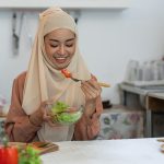 Serving Zabiha Meals with Respect: A Guide to Islamic Dining Etiquette: