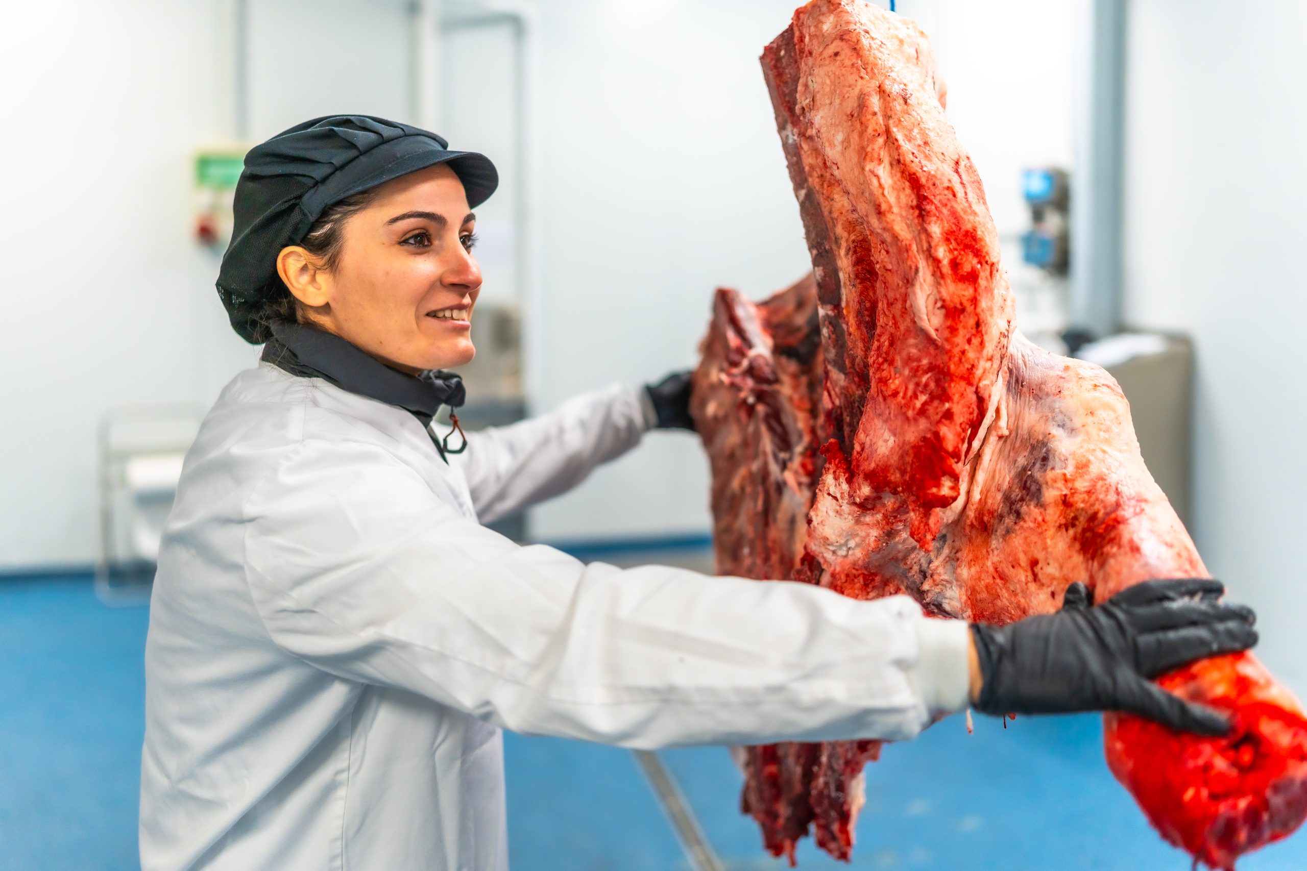 Ensuring Quality and Compliance: Tips for Selecting a Trusted Halal Meat Supplier: