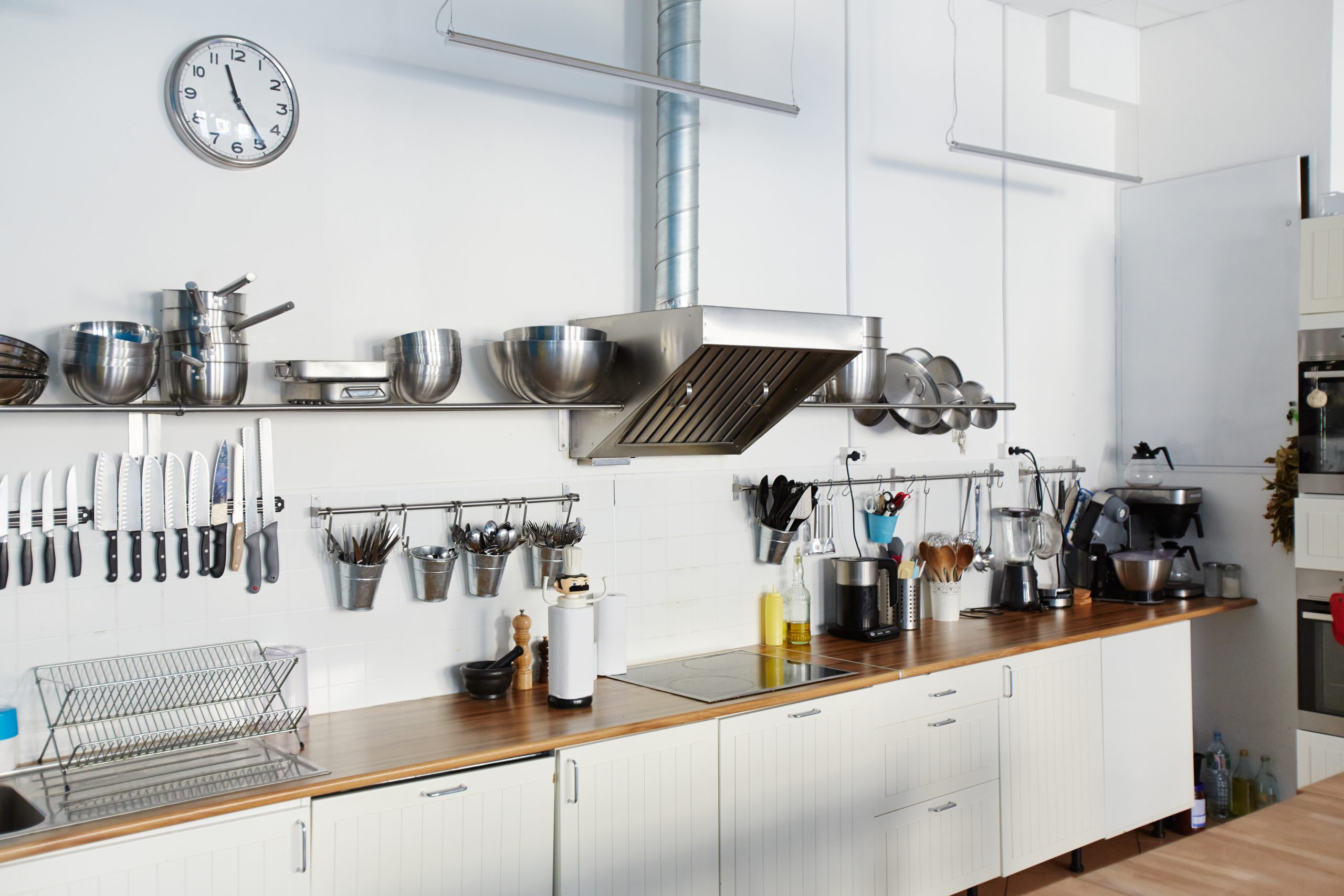 Maximizing Efficiency: Essential Tips for Designing a Functional Kitchen Layout: